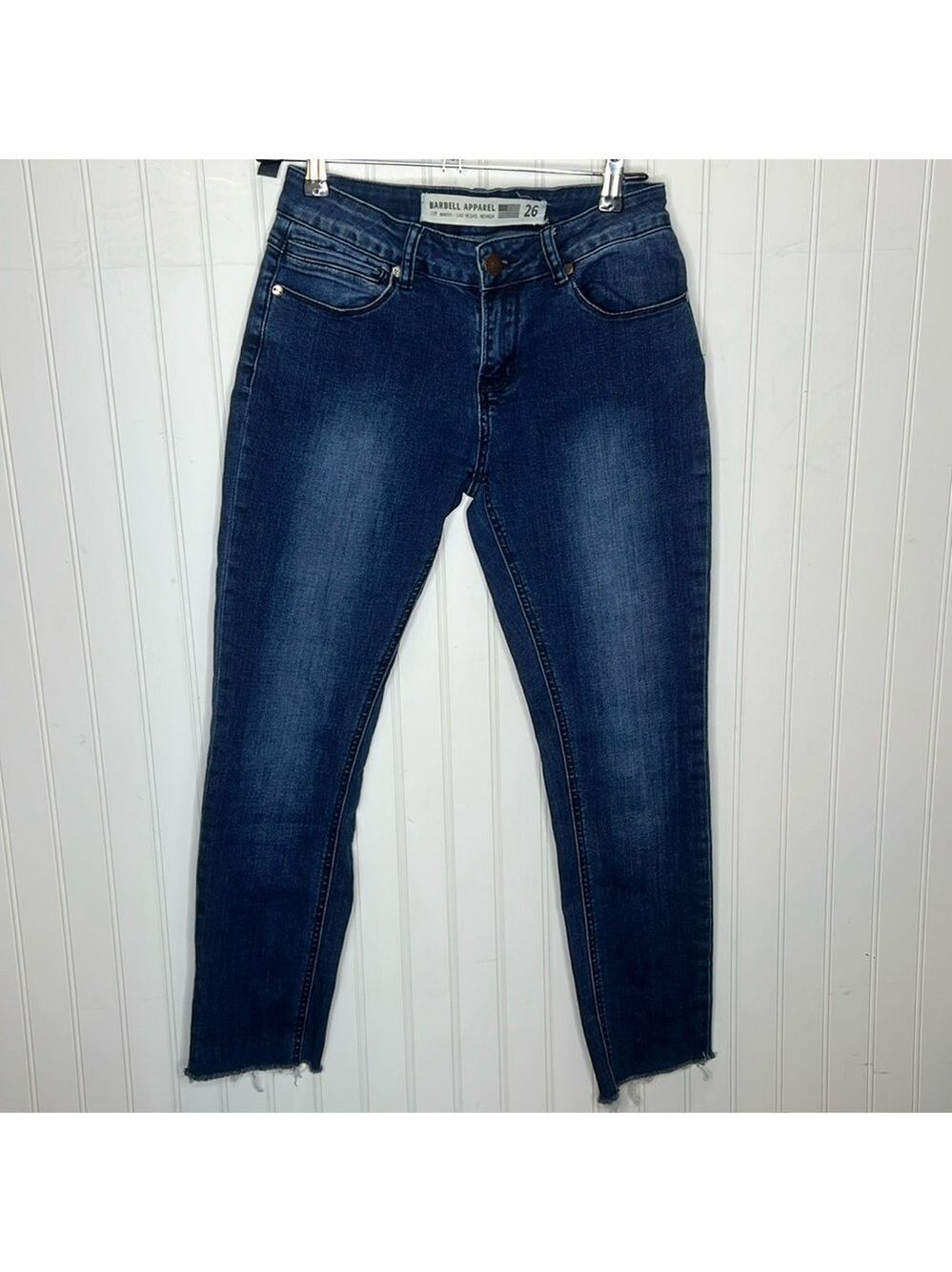 - Barbell Apparel Womens Dark Straight Jeans Size 26
